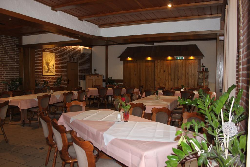 Gasthof Tepferdt Rees Bagian luar foto